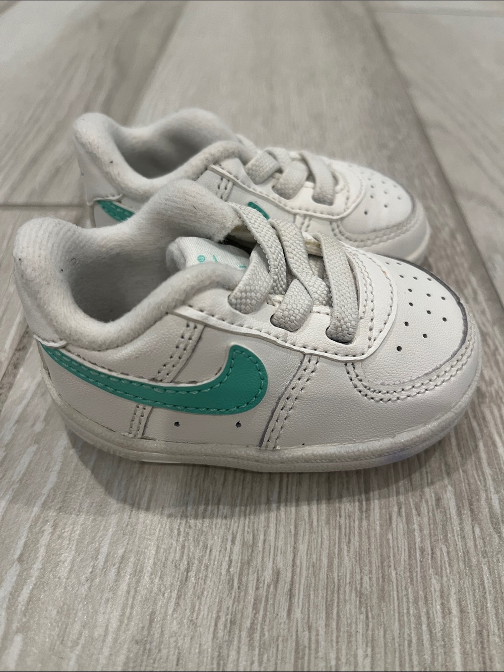 Nike White Kids Sneakers with Teal Swoosh - Baby Athletic Shoes